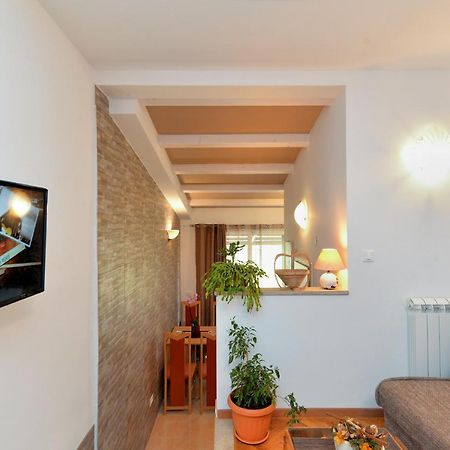 Apartments Voltica 1049 Rovinj Exterior photo