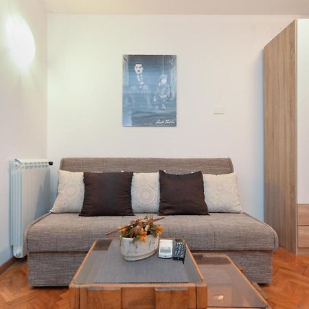 Apartments Voltica 1049 Rovinj Exterior photo