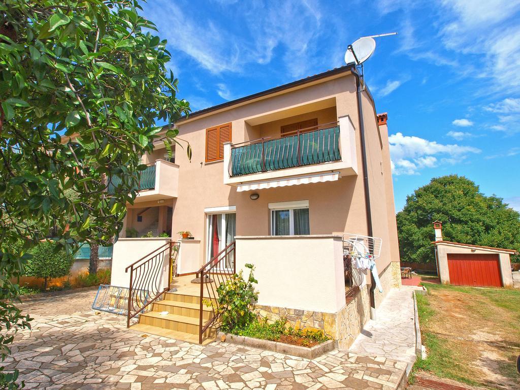 Apartments Voltica 1049 Rovinj Exterior photo